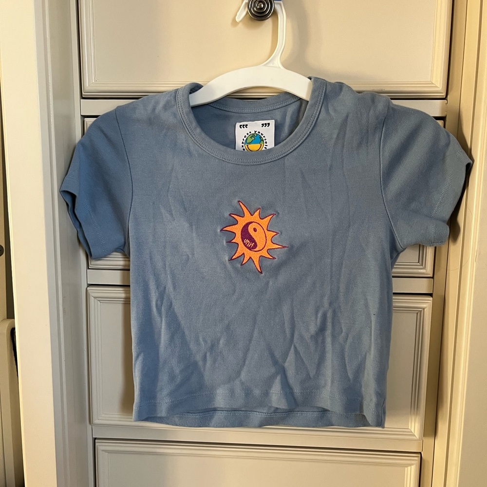 UNIF SUN GRAPHIC TEE
